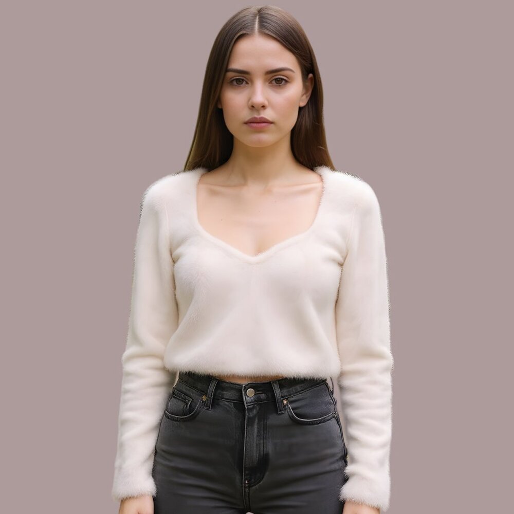 Aritzia Sunday Best Women's top white  fuzzy size US M